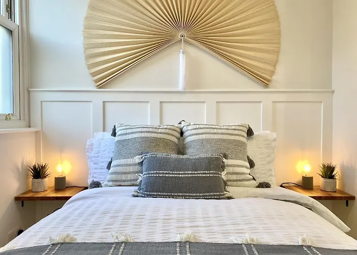 Stunning Beach Themed 2 Bed