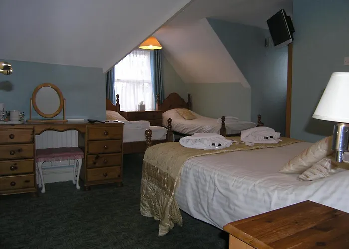 Sandbar Beach House - Family And Couples Only